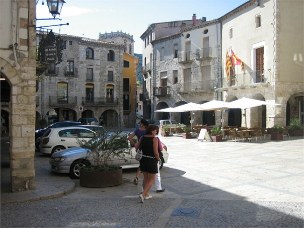 Besalu 2